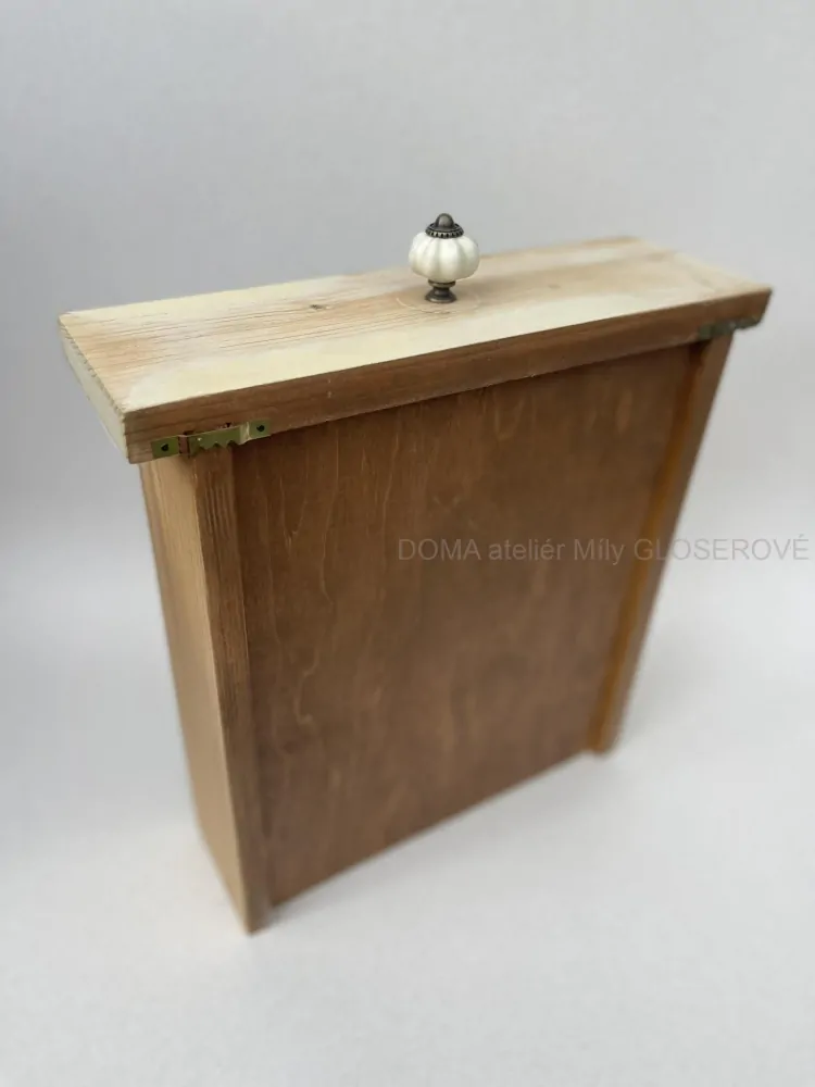 Šuplík poličkou "Anděl" PRODÁNO