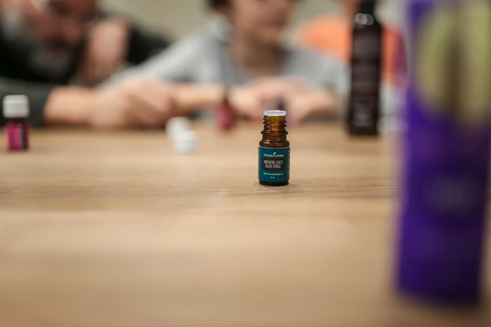 Workshop VYTVÁŘENÍ OSOBNÍHO PARFÉMU - PROBĚHLO