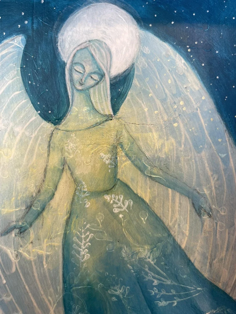 Šuplíček poličkou "Půlnoční"