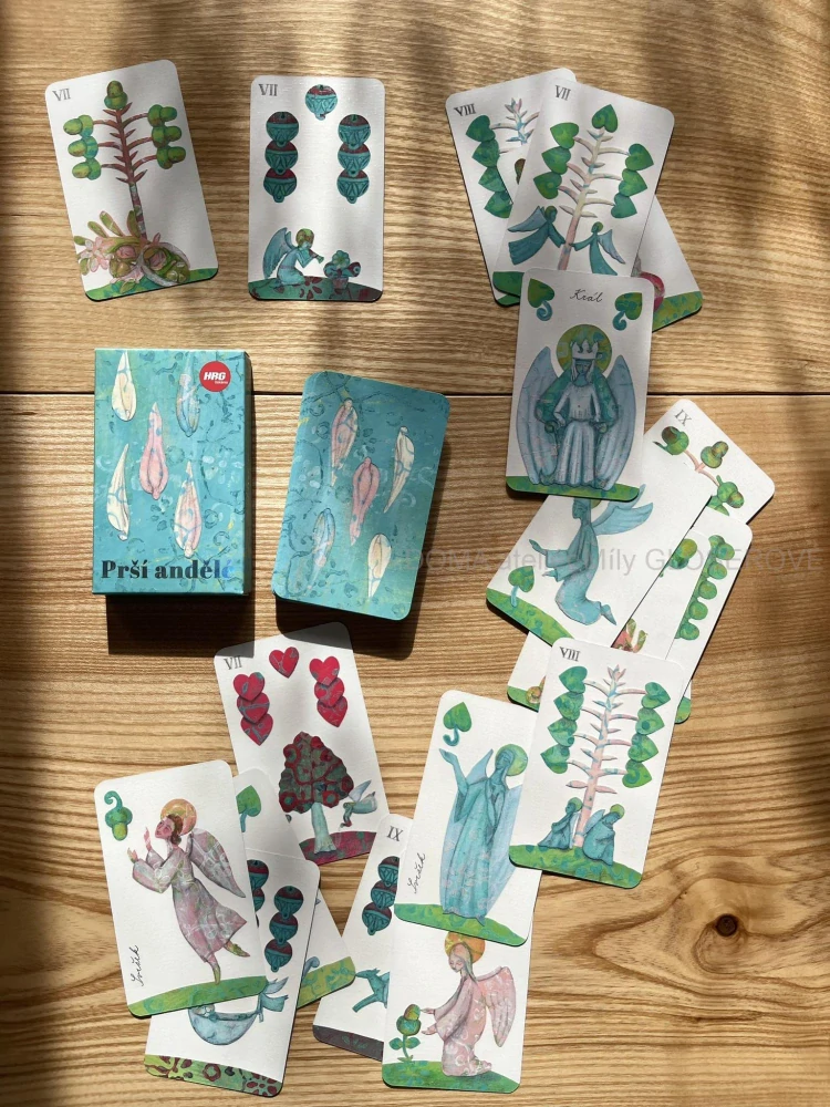 Mariášové karty "PRŠÍ ANDĚLÉ" modré