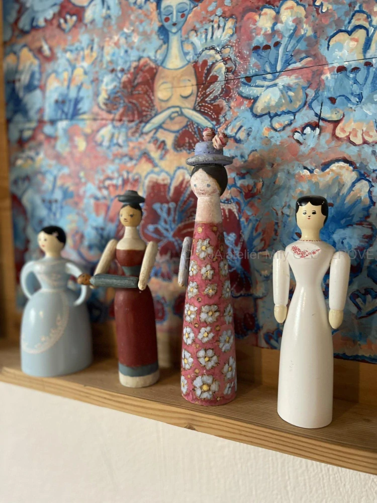 Šuplík poličkou "Mařenka"