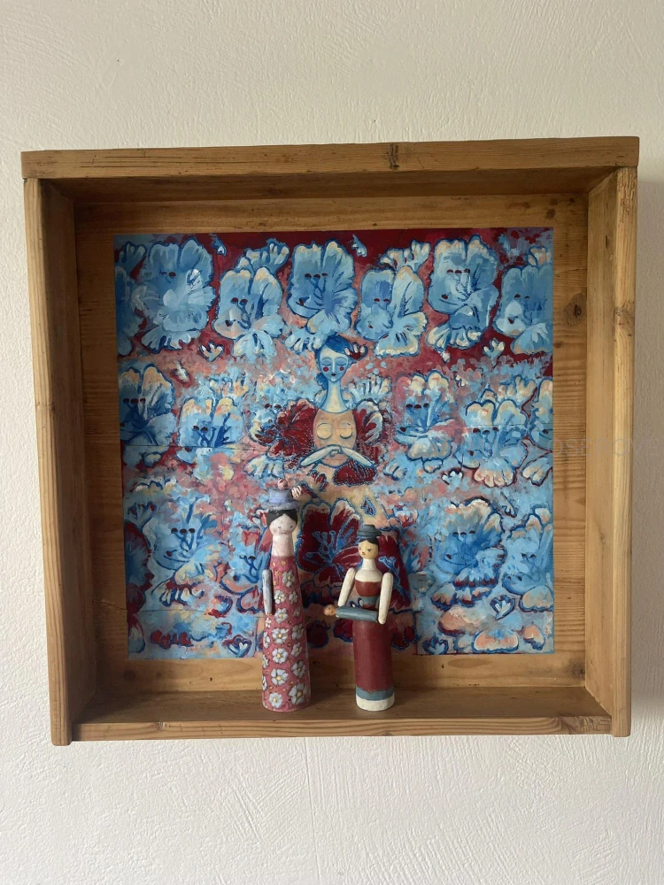 Šuplík poličkou "Mařenka"