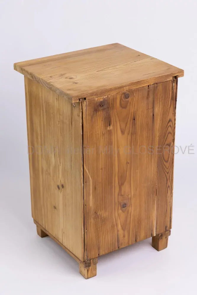 Noční stolek "Stromek" PRODÁNO