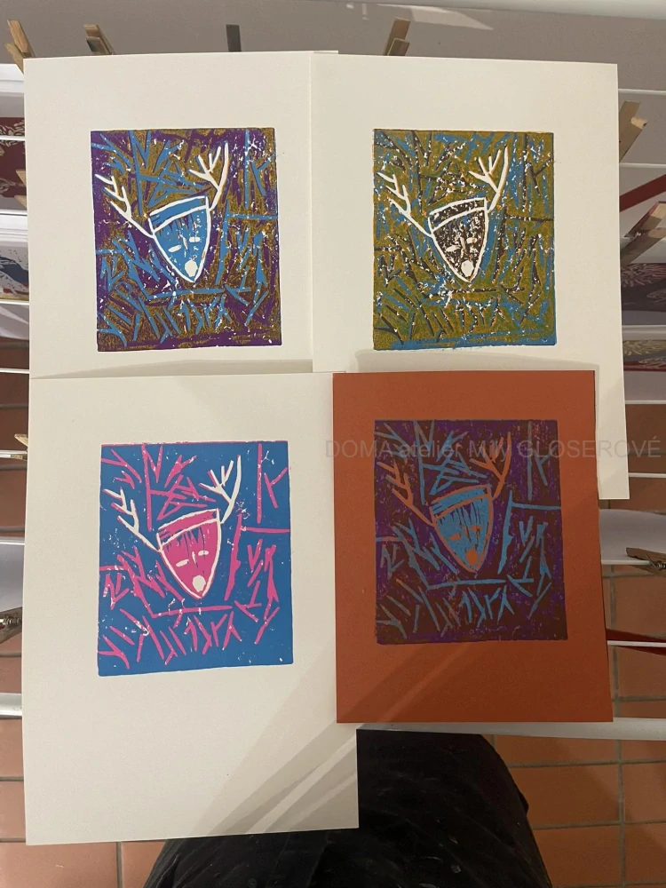 Workshop VYTVOŘENÍ NOVOROČNÍHO PF TECHNIKOU LINORYTU - PROBĚHLO